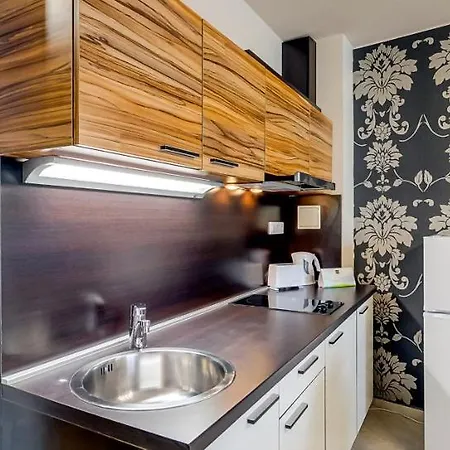 Briz 아파트호텔 3*