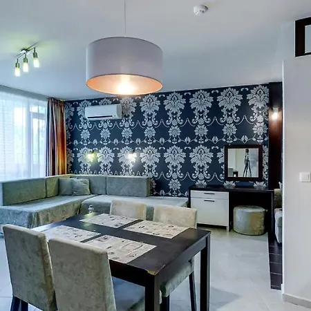 Aparthotel Briz