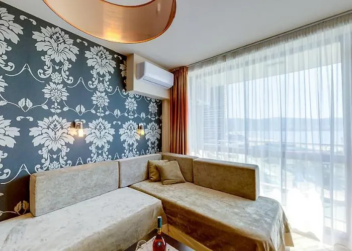 Briz 3* Slăntjev Brjag