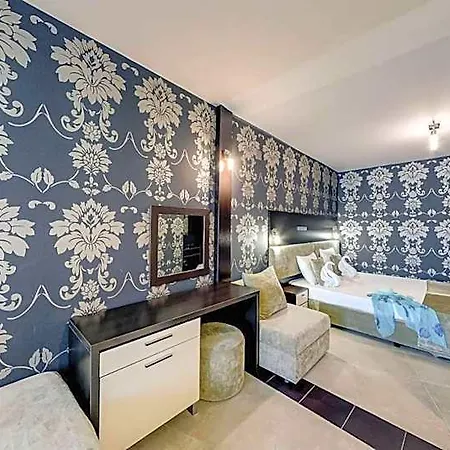 Briz Appart hôtel 3*