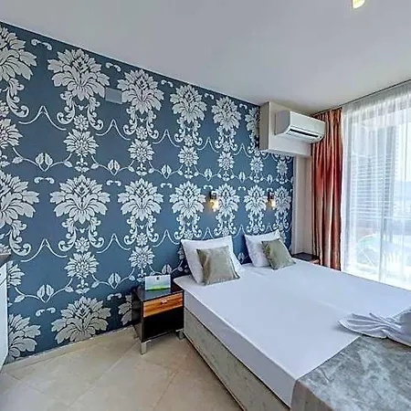Briz Appart hôtel 3*