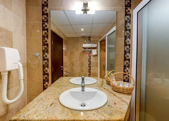 Lejlighedshotel Briz 3*