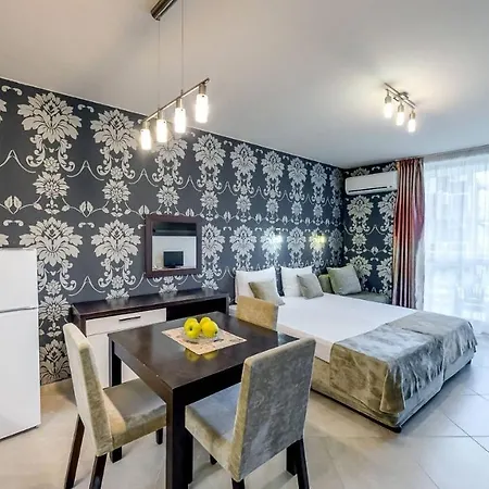 Ξενοδοχείο με διαμερίσματα Briz